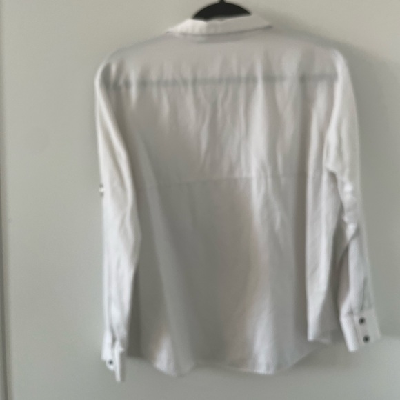 Zara Basic White Blouse - Picture 4 of 4